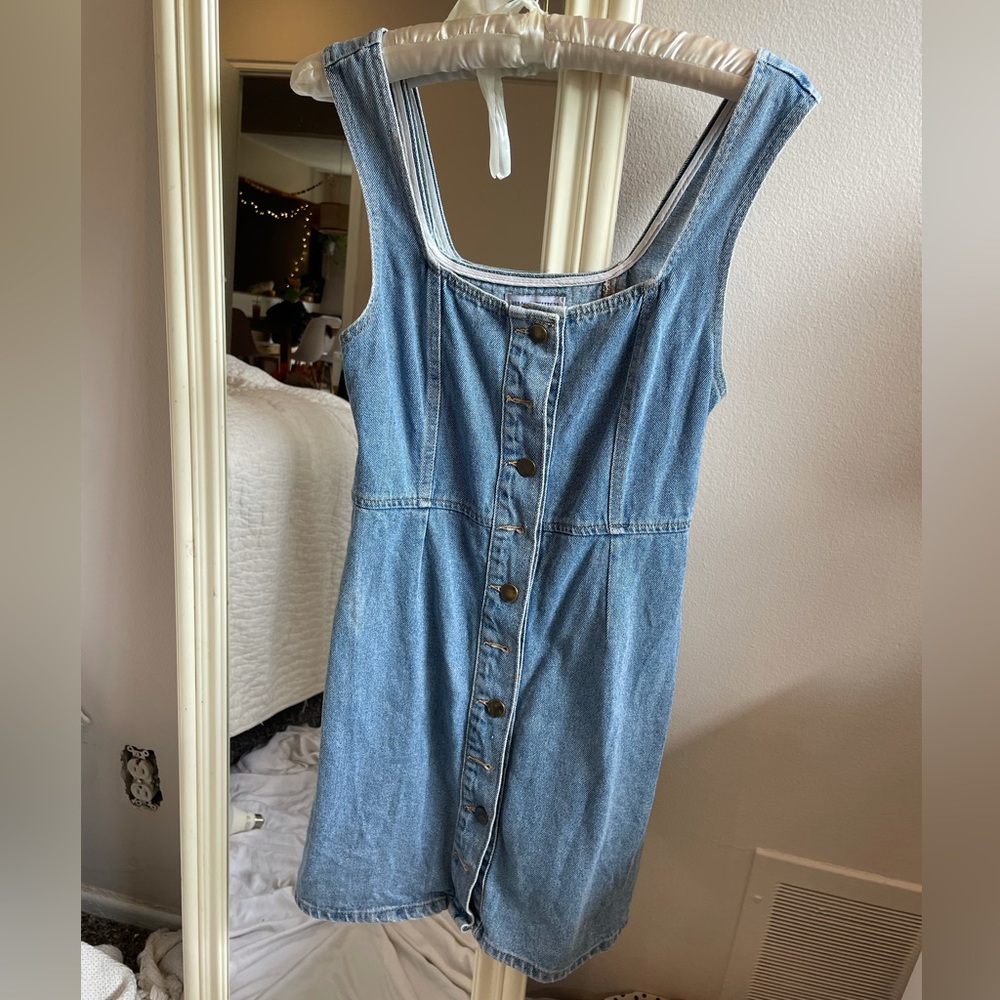 URBAN OUTFITTERS mini denim dress